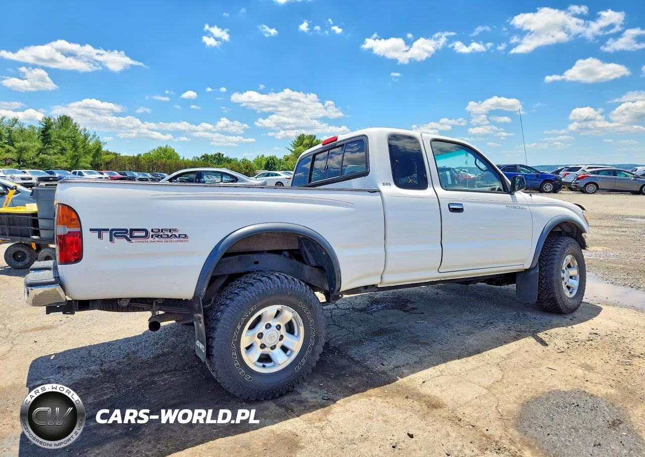 1999 Toyota Tacoma Xtracab VIN:4TAWM72N4XZ559021 - 3