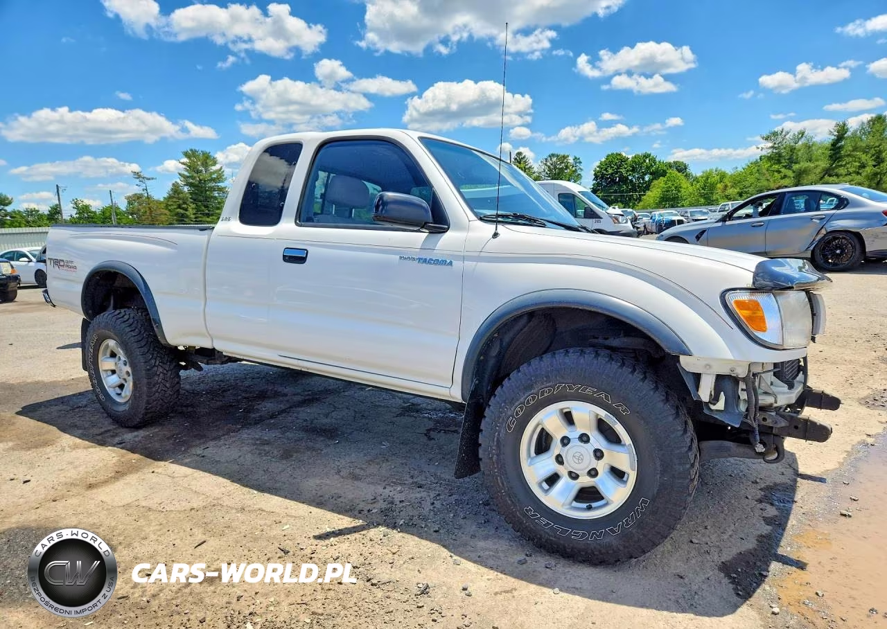 1999 Toyota Tacoma Xtracab VIN:4TAWM72N4XZ559021 - 4