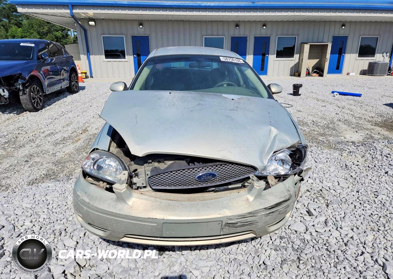 2004 Ford Taurus Se VIN:1FAFP53UX4A147918 - 5