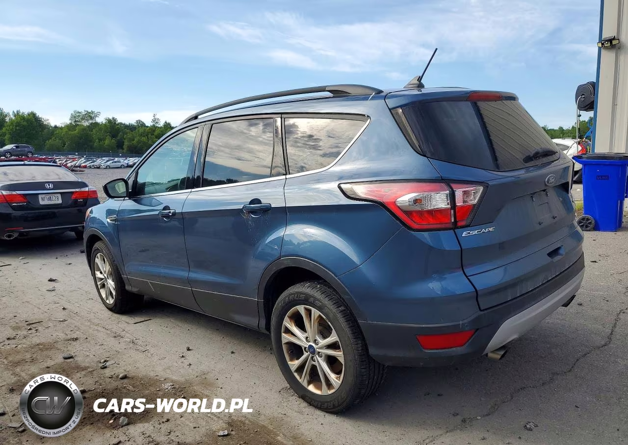 2018 Ford Escape Sel VIN:1FMCU9HD9JUA93796 - 2