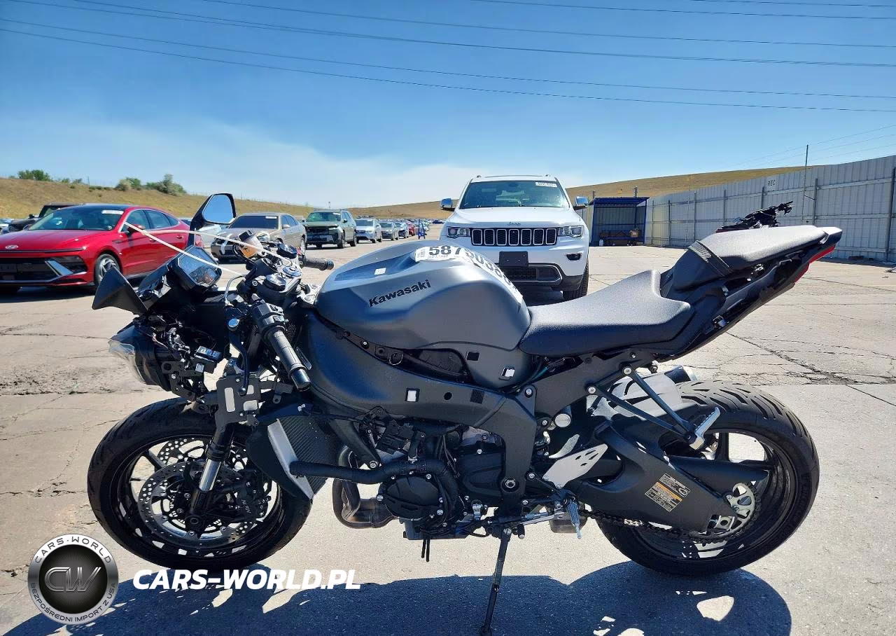 2025 Kawasaki Zx636 K VIN:JKBZXJJ18SA017390 - 3