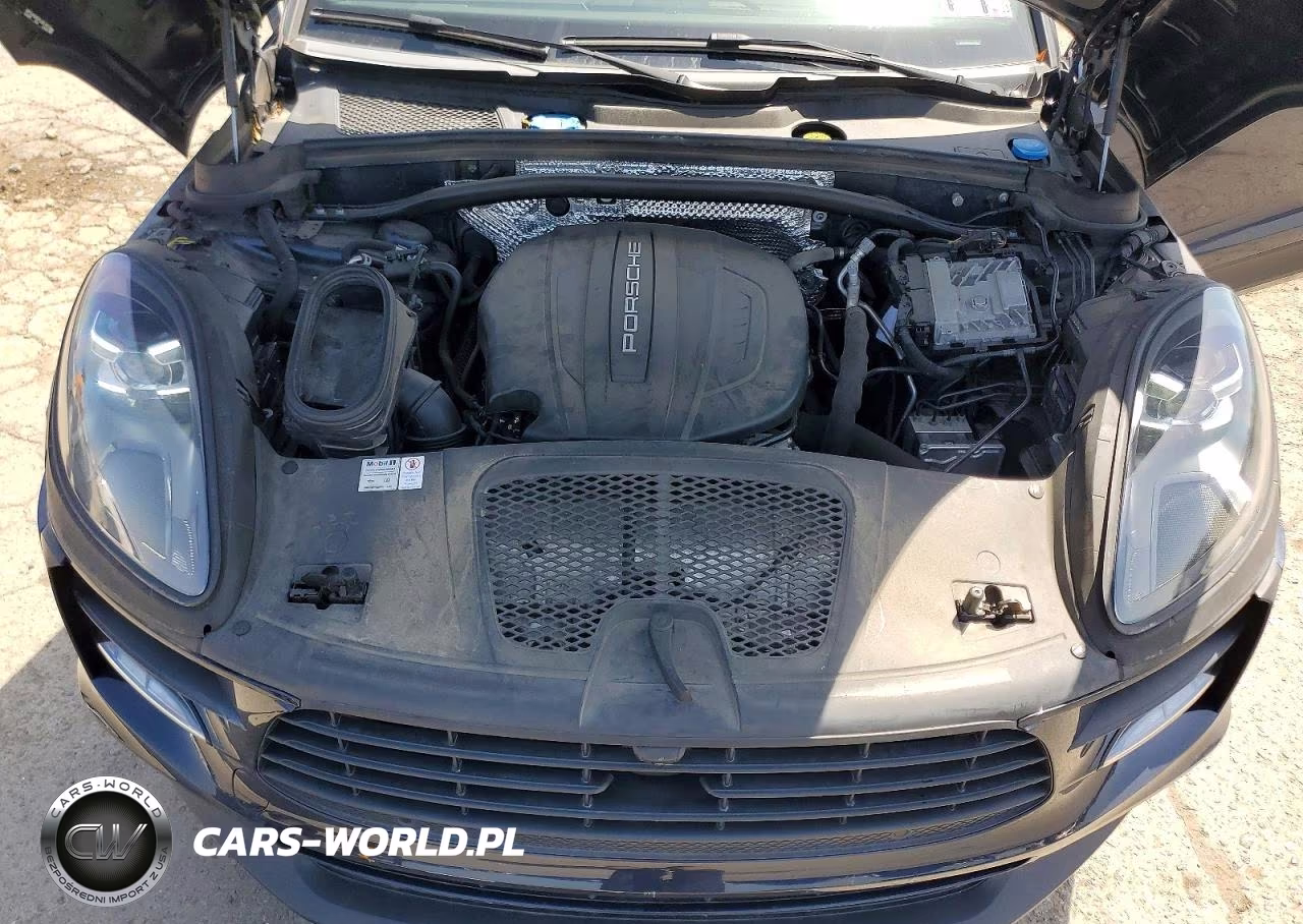 2020 Porsche Macan VIN:WP1AA2A57LLB12612 - 11