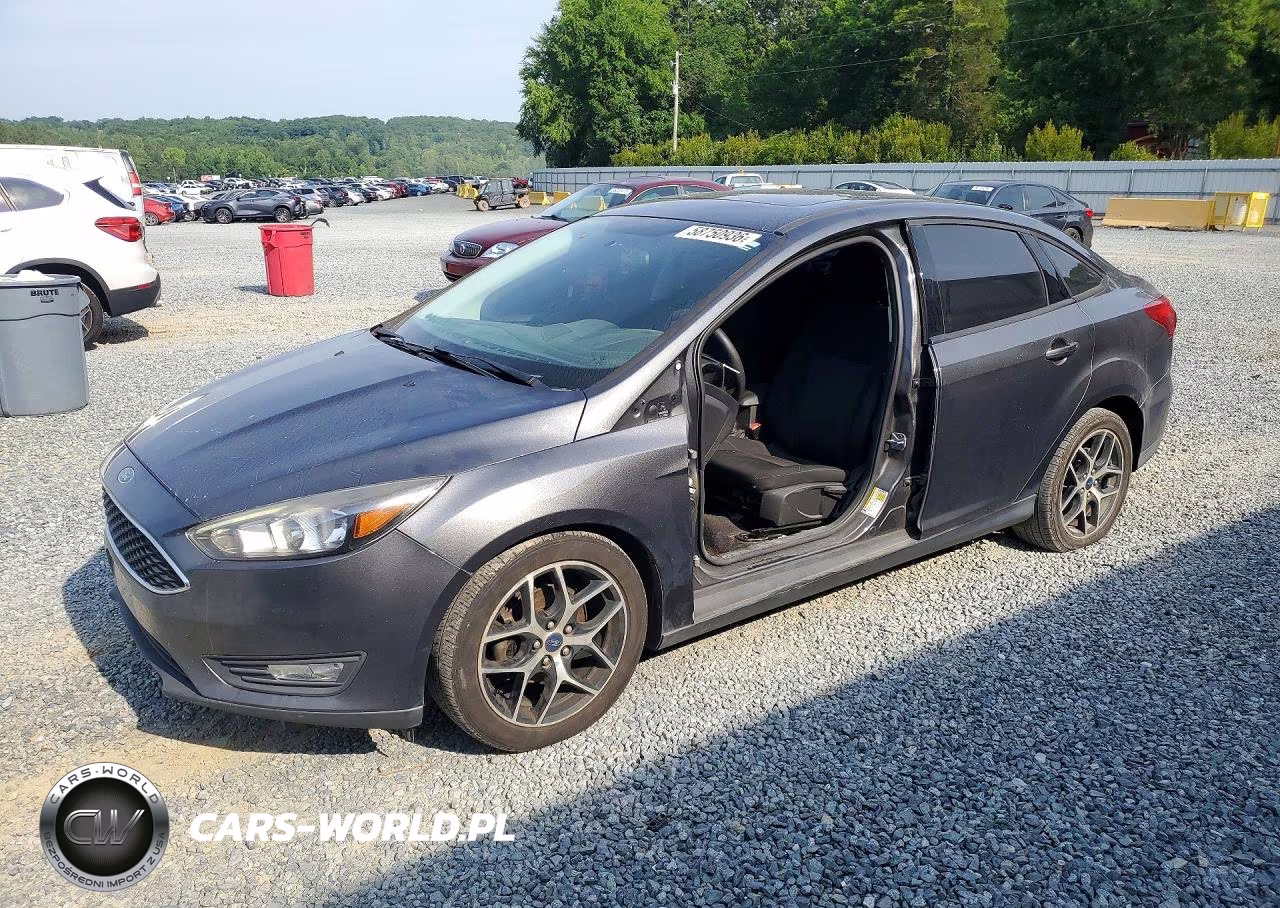 2017 Ford Focus Sel – zdjęcie 1 z 12