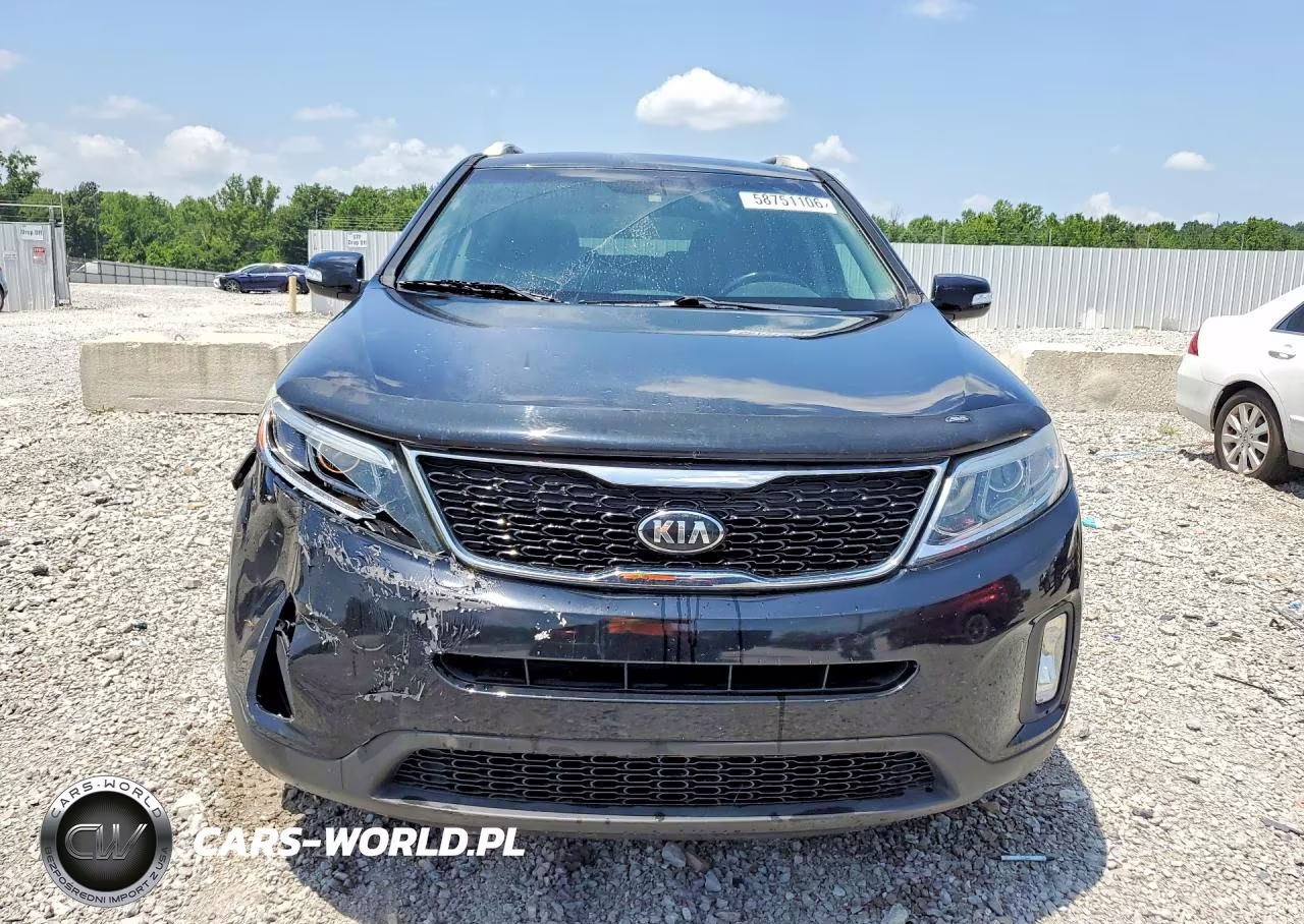 2015 Kia Sorento Lx VIN:5XYKT4A60FG640237 - 5