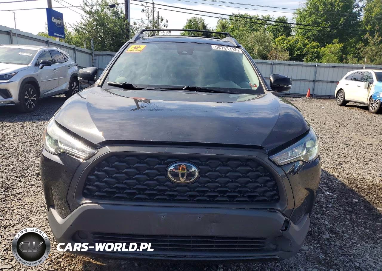 2022 Toyota Corolla Cross Le VIN:7MUCAABG2NV026202 - 5