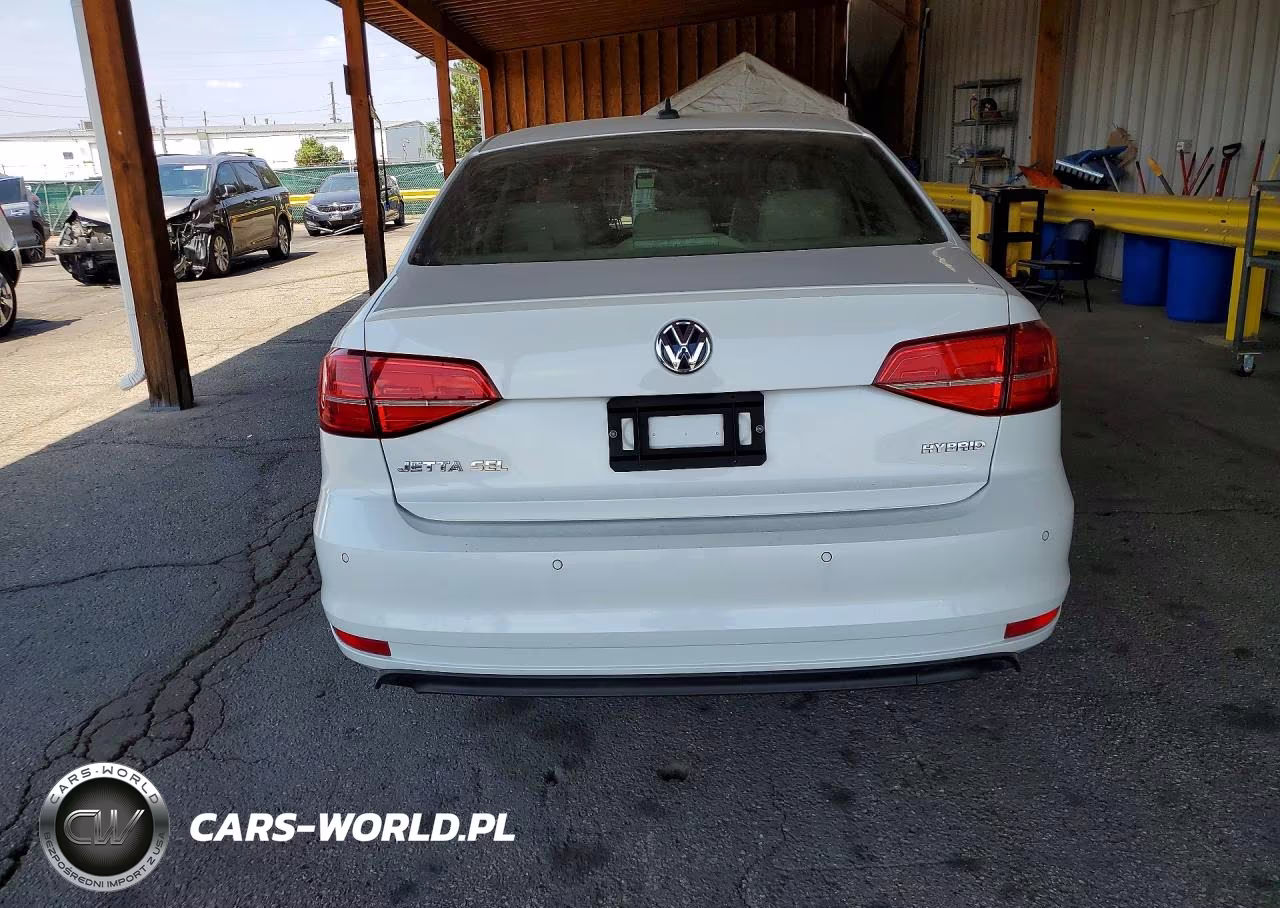 2015 Volkswagen Jetta Hybrid VIN:3VW637AJ4FM407534 - 6