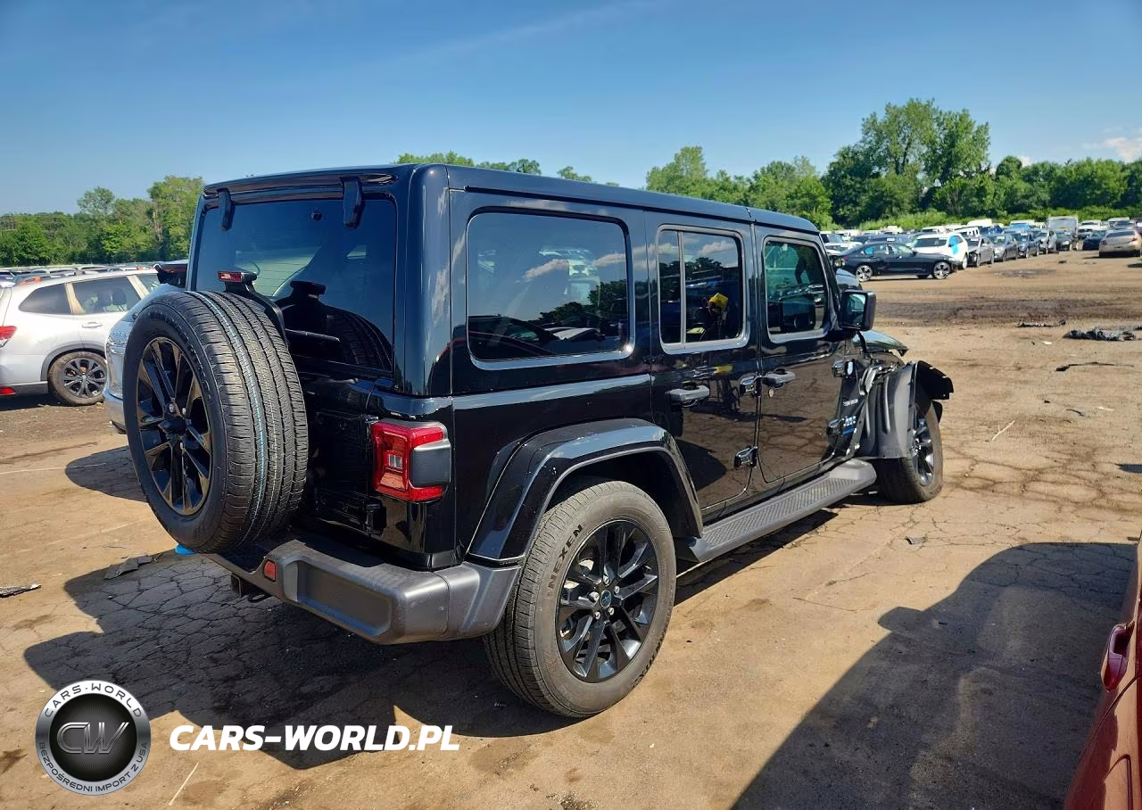 2024 Jeep Wrangler Sahara 4Xe VIN:1C4RJXP63RW200520 - 3