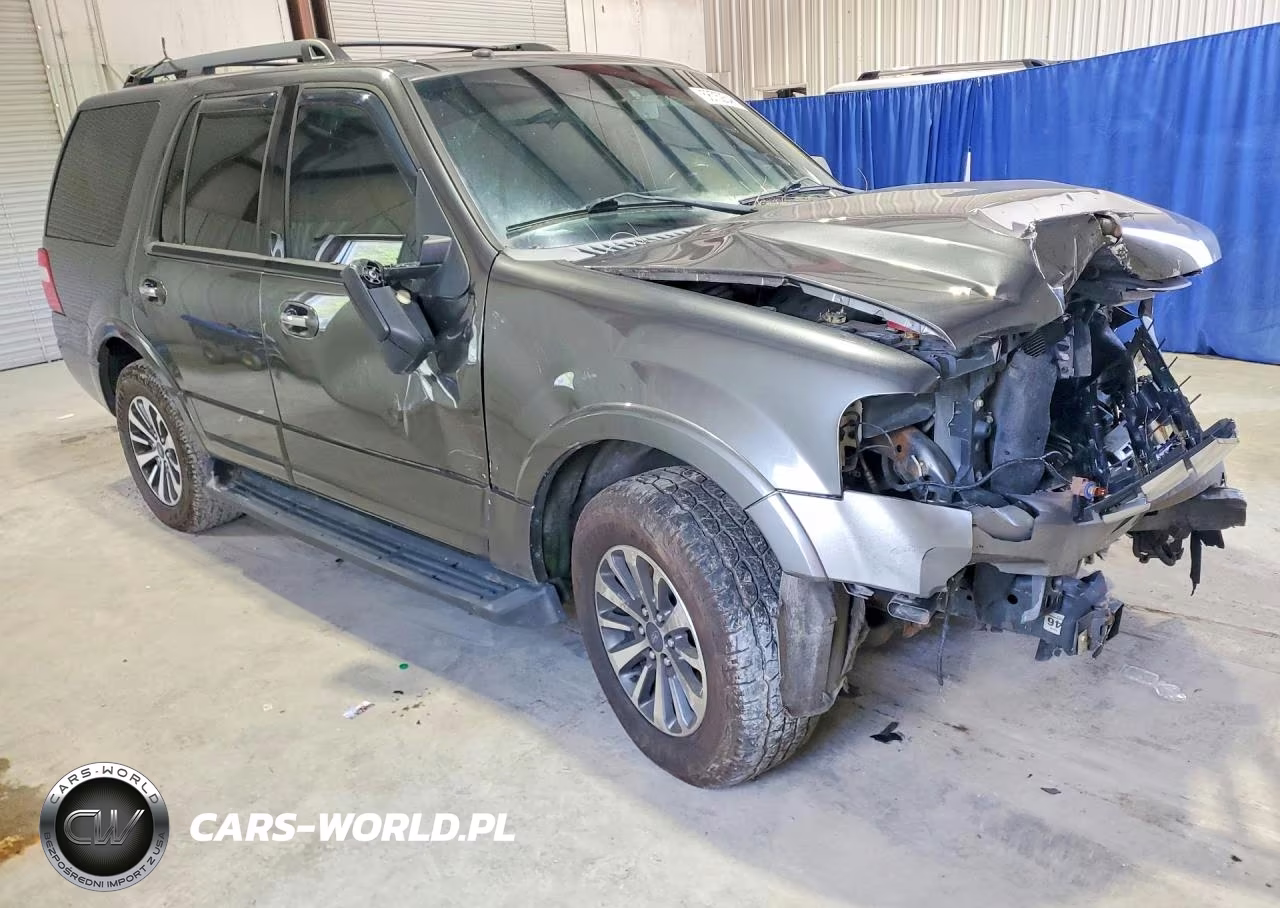 2016 Ford Expedition Xlt VIN:1FMJU1JT9GEF33349 - 4