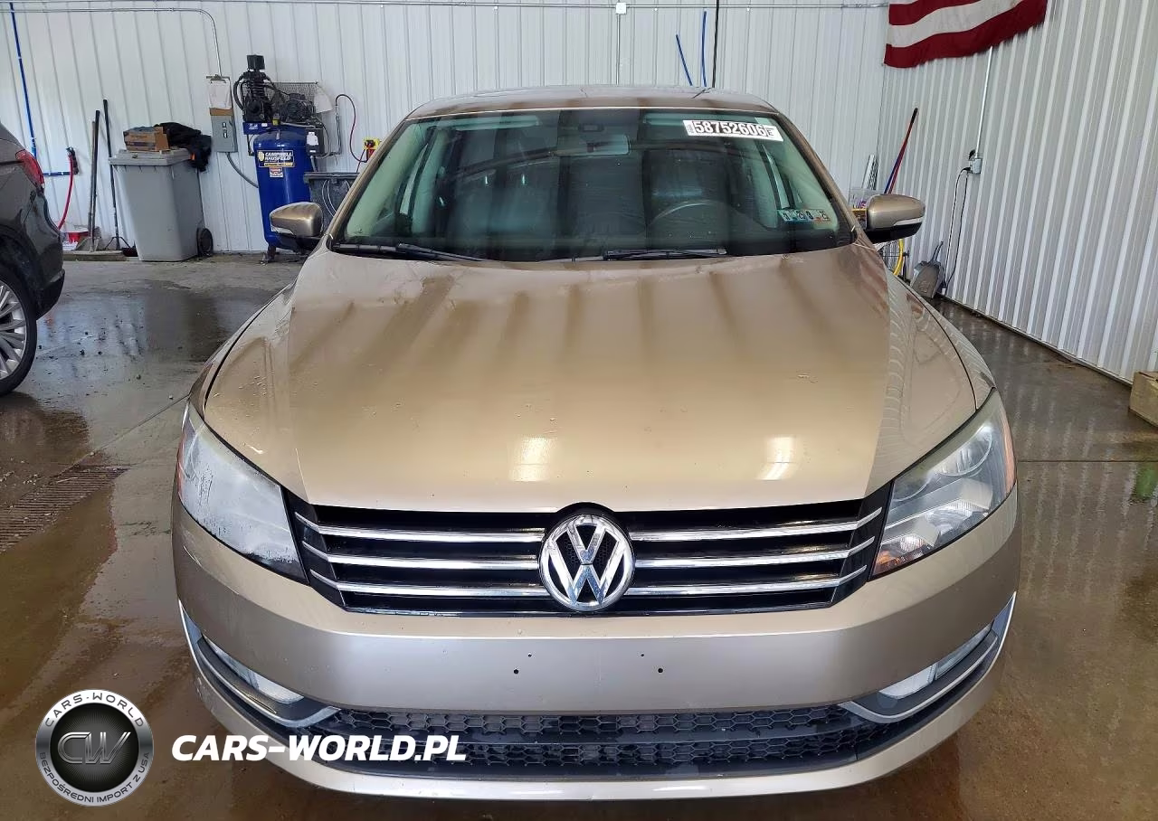 2015 Volkswagen Passat Se VIN:1VWBS7A37FC021596 - 5