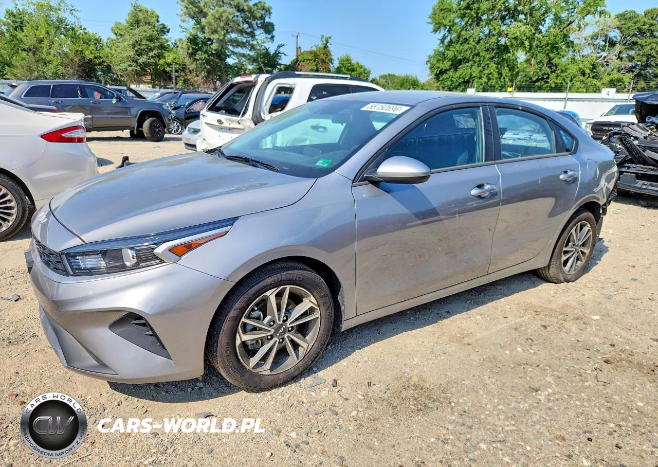 2024 Kia Forte Lxs VIN:3KPF24AD0RE738494 - 1