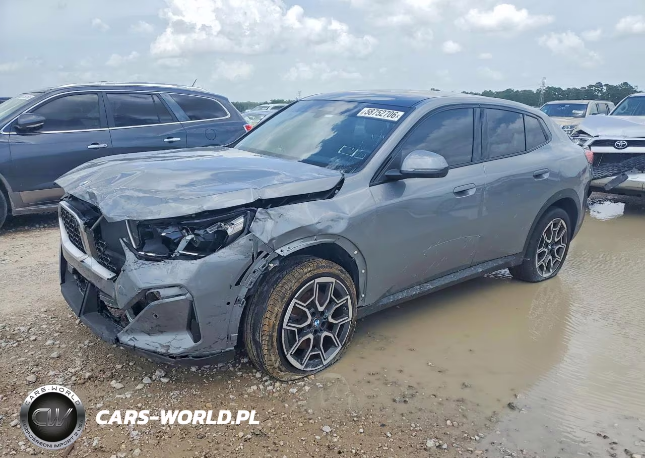 2025 BMW X2 xDrive28I