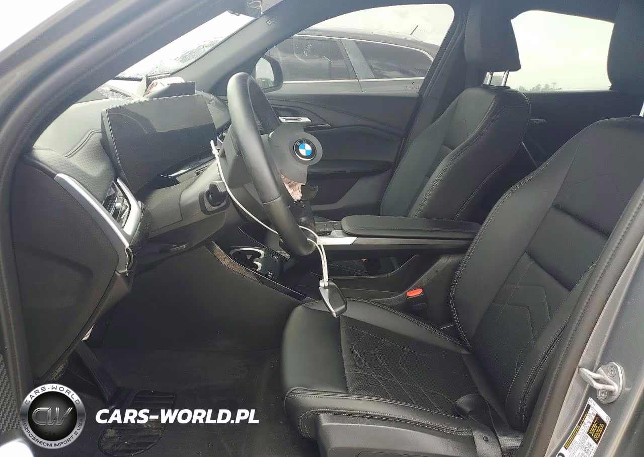 2025 BMW X2 xDrive28I VIN:WBX63GM09S5153179 - 8
