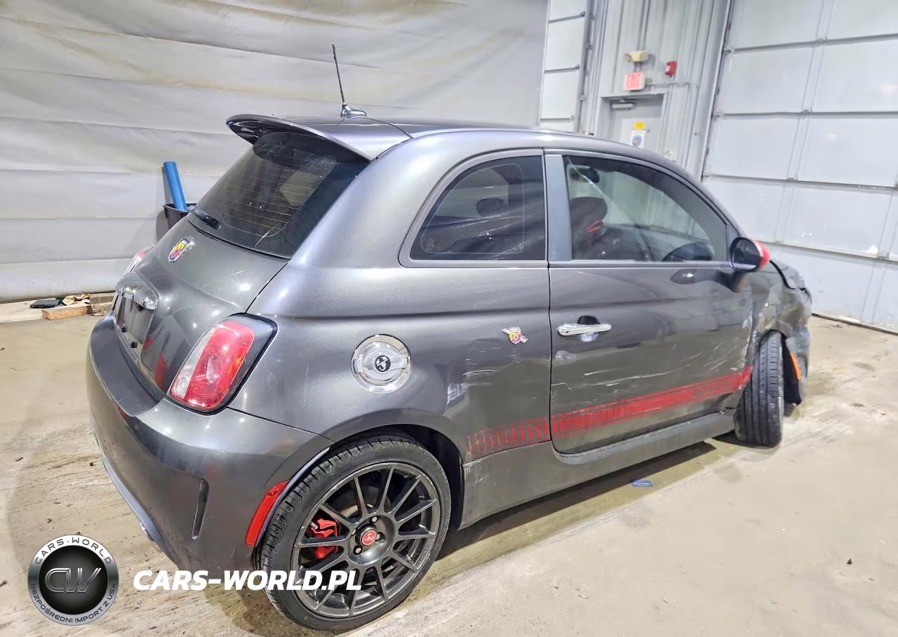2015 Fiat 500 Abarth VIN:3C3CFFFH0FT556062 - 3