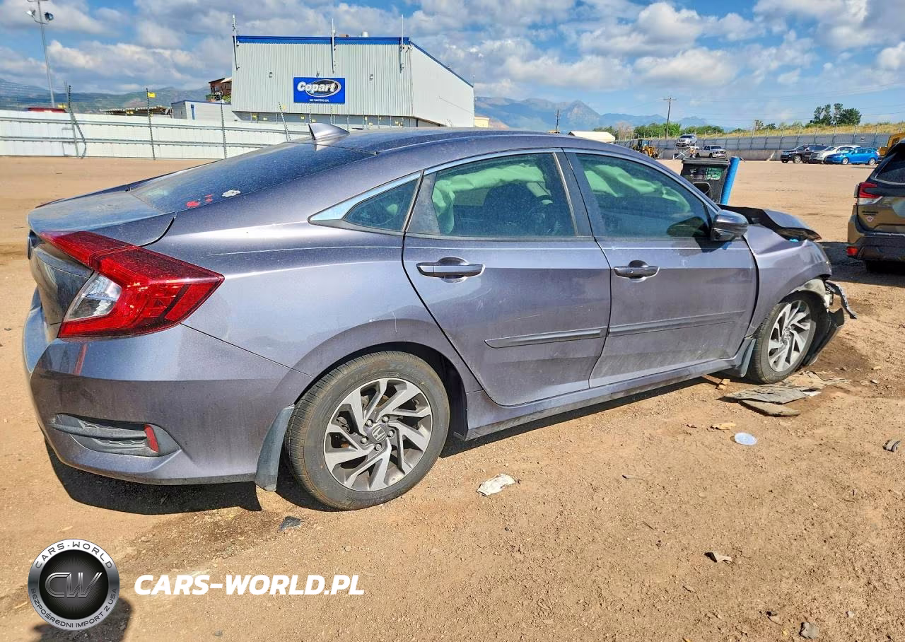 2018 Honda Civic Ex VIN:19XFC2F7XJE018466 - 3