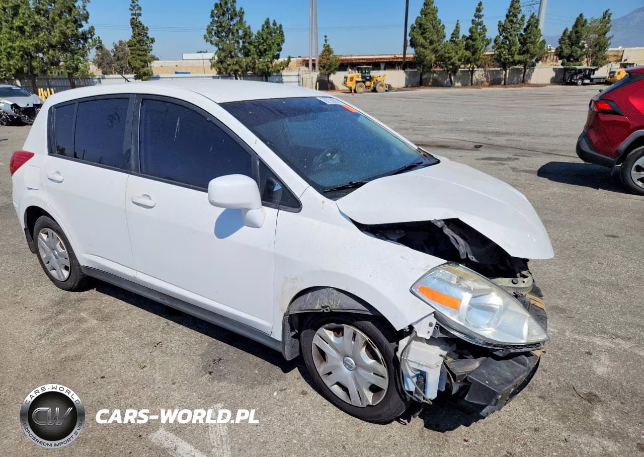 2011 Niss Versa VIN:3N1BC1CP6BL406517 - 4