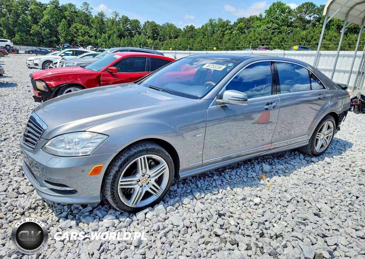 2012 Mercedes-Benz S 550