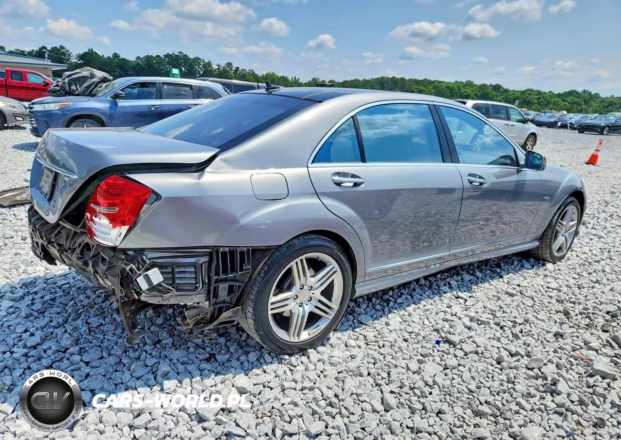 2012 Mercedes-Benz S 550 VIN:WDDNG7DB5CA428155 - 3