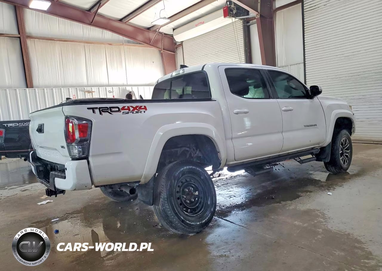 2022 Toyota Tacoma Trd Sport VIN:3TYCZ5AN6NT072369 - 3