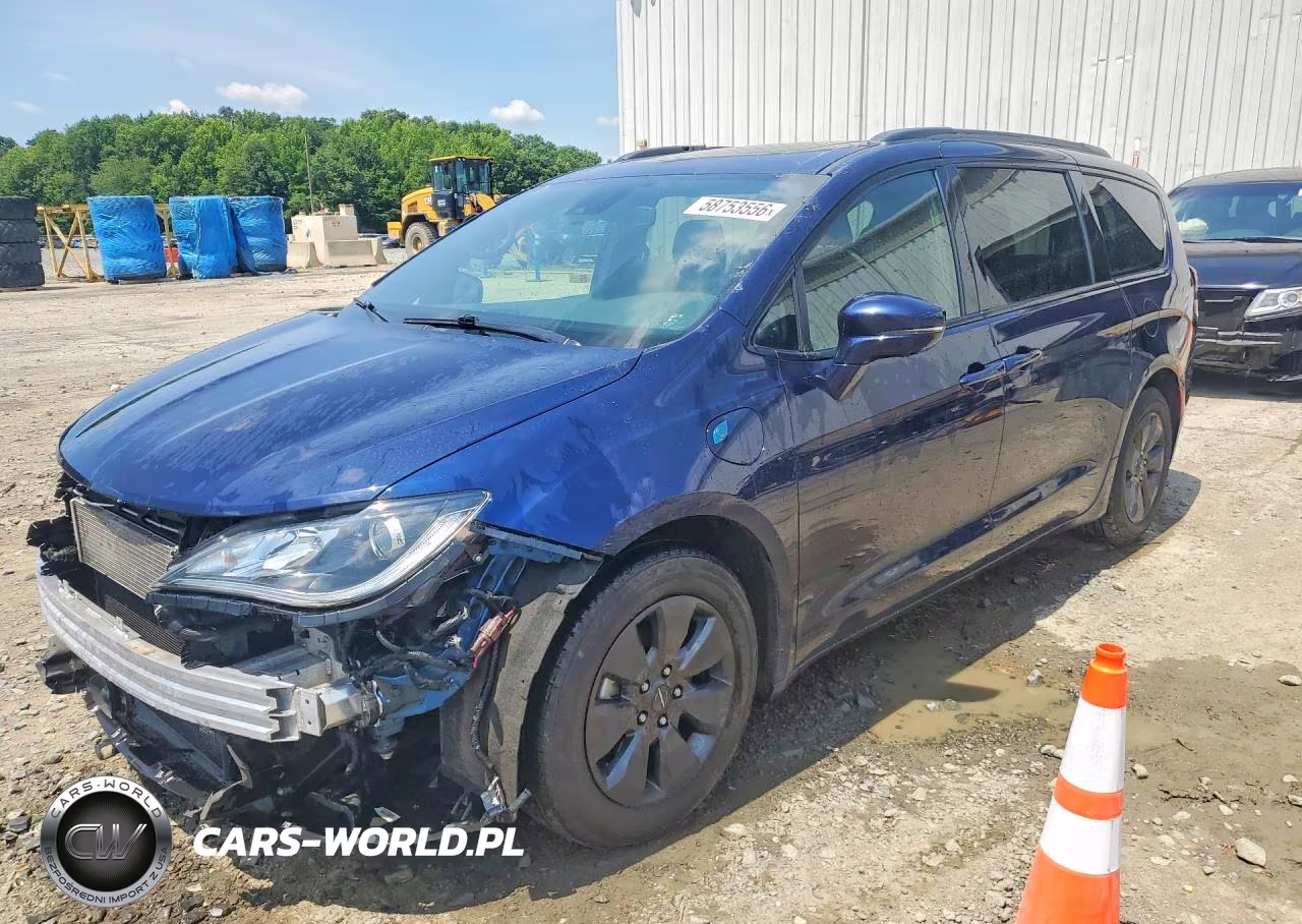 2020 Chrysler Pacifica Hybrid Limited