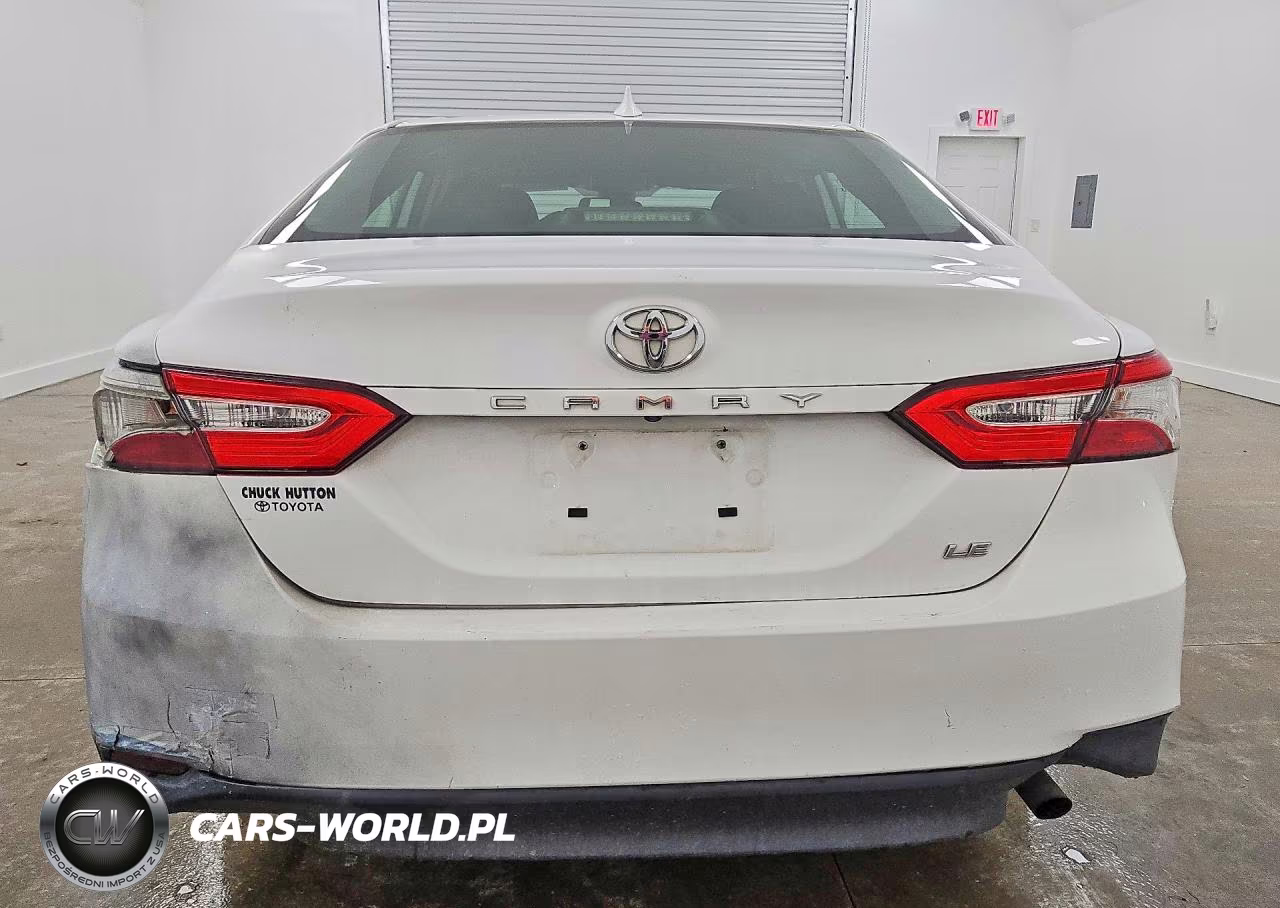 2019 Toyota Camry Le VIN:4T1B11HK0KU253232 - 6