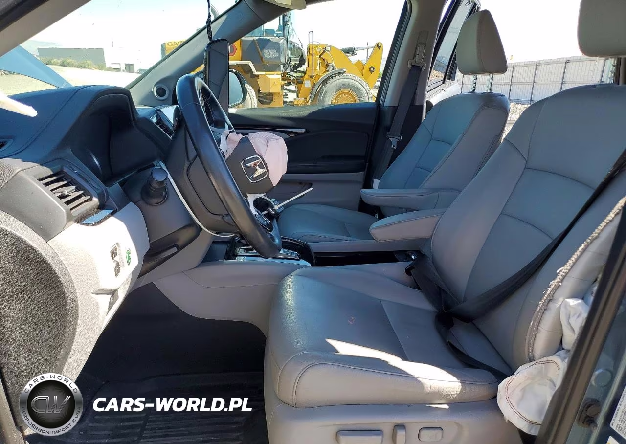 2020 Honda Pilot Touring VIN:5FNYF6H94LB049618 - 7