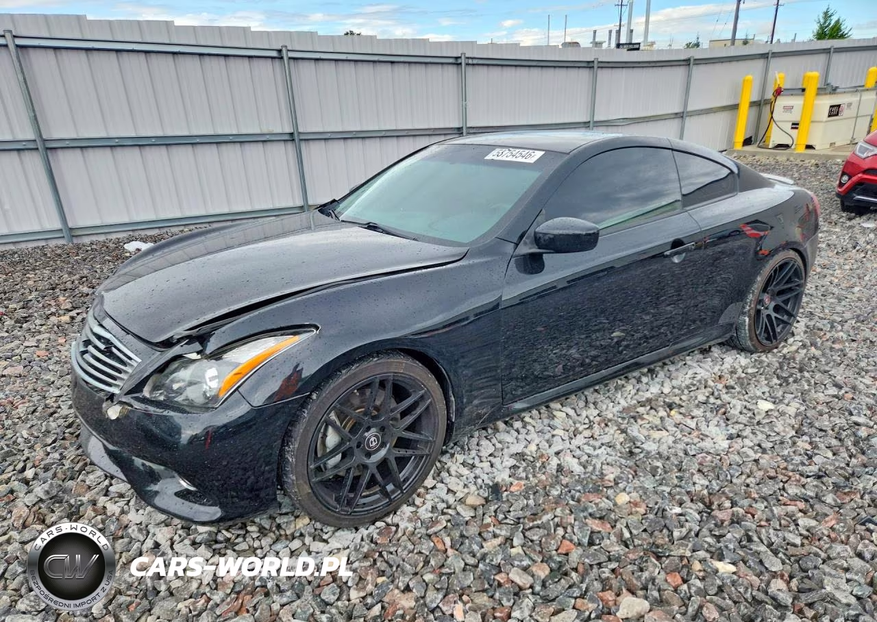 2013 Infiniti G37 Coupe Journey – zdjęcie 1 z 12