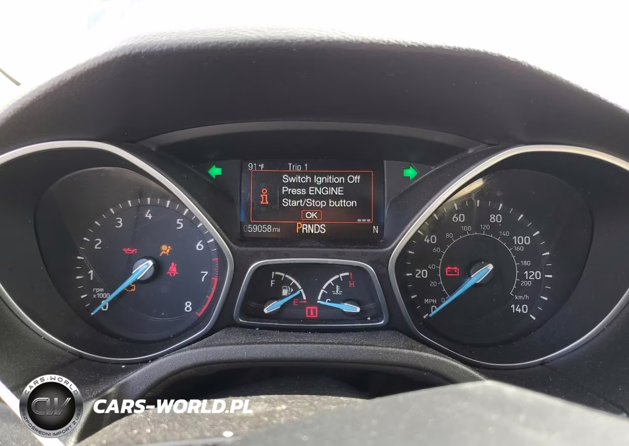 2017 Ford Focus Titanium VIN:1FADP3J24HL210714 - 9