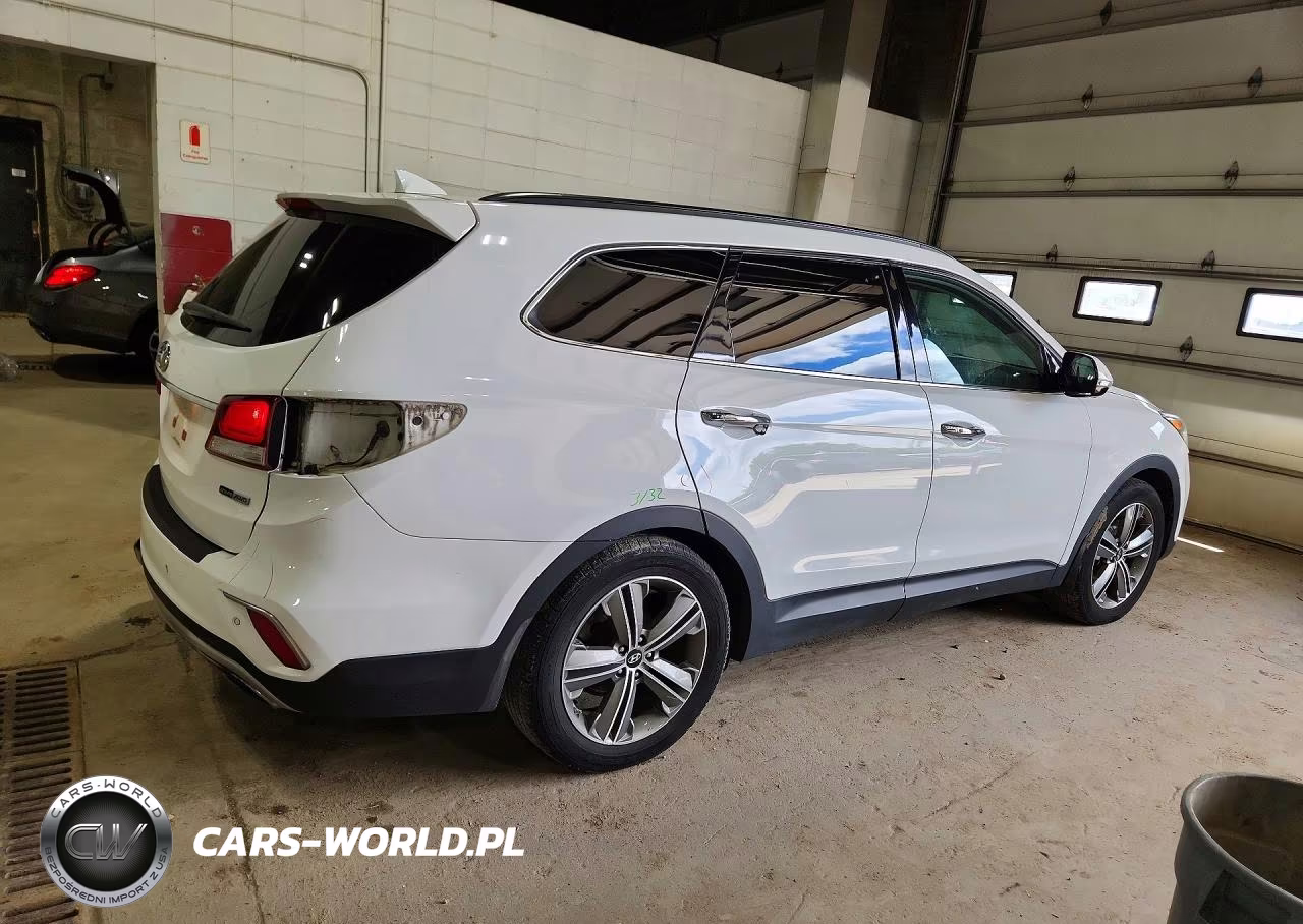 2018 Hyundai Santa Fe Se Ultimate VIN:KM8SRDHF7JU262053 - 3