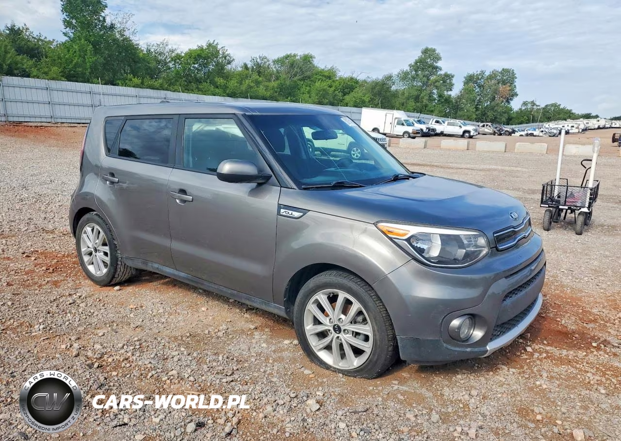 2018 Kia Soul + VIN:KNDJP3A53J7595205 - 4