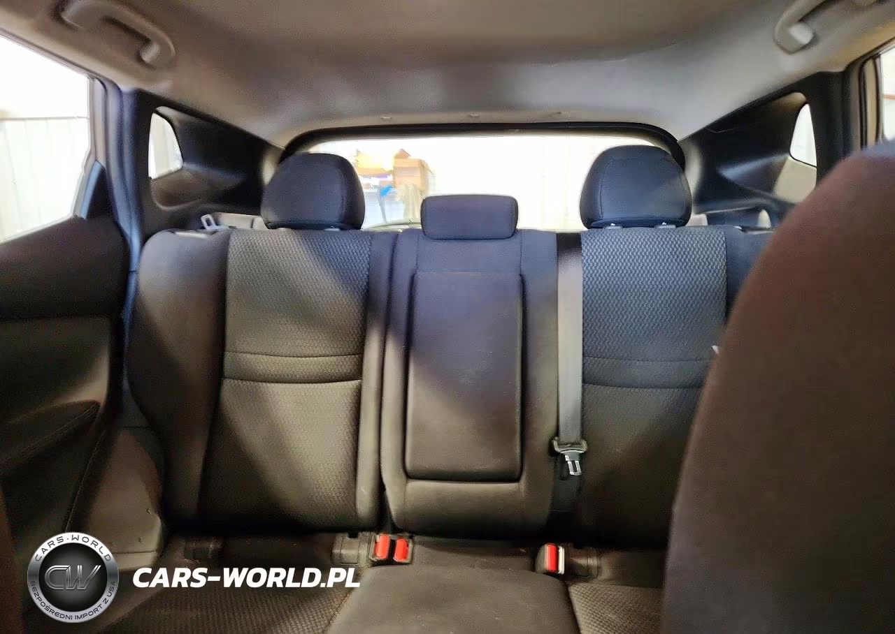 2019 Nissan Rogue Sport S VIN:JN1BJ1CR2KW624634 - 10