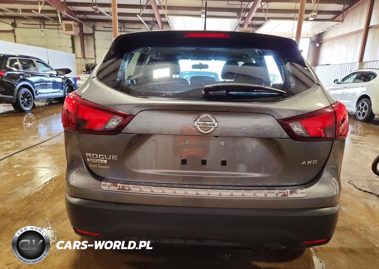 2019 Nissan Rogue Sport S VIN:JN1BJ1CR2KW624634 - 6