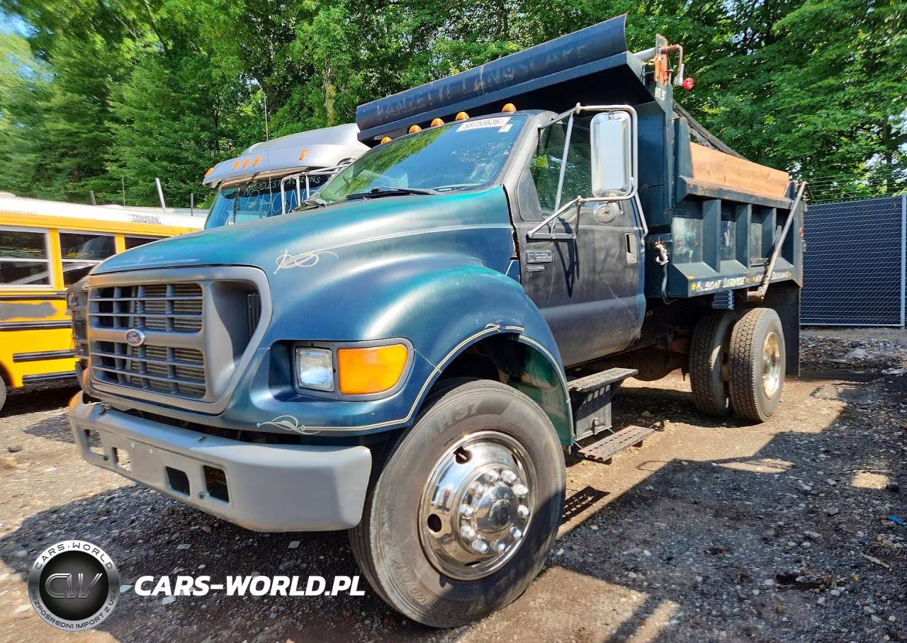 2000 Ford F650 Super Duty