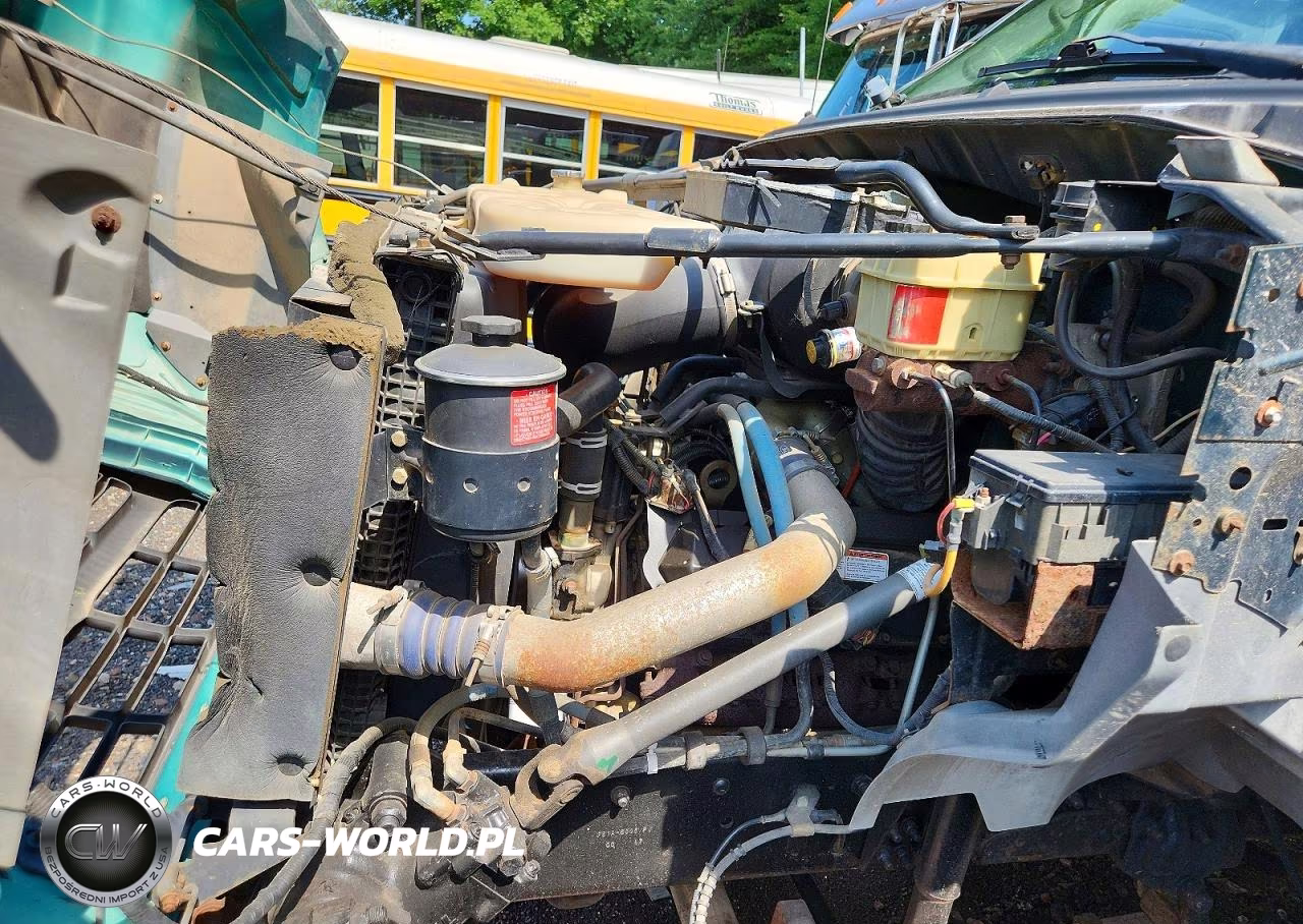 2000 Ford F650 Super Duty VIN:3FDNF6563YMA30912 - 11