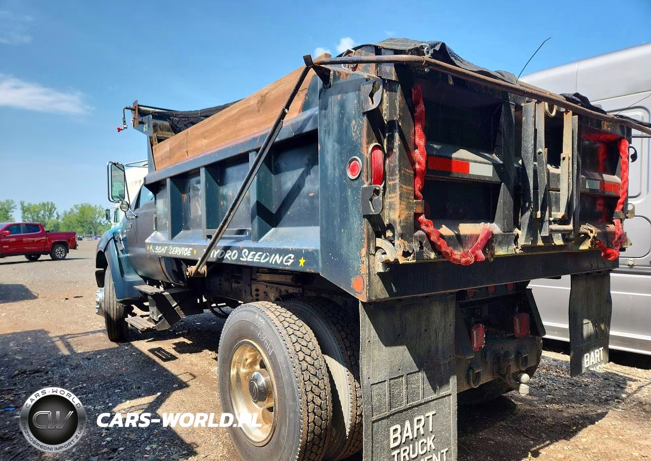 2000 Ford F650 Super Duty VIN:3FDNF6563YMA30912 - 2