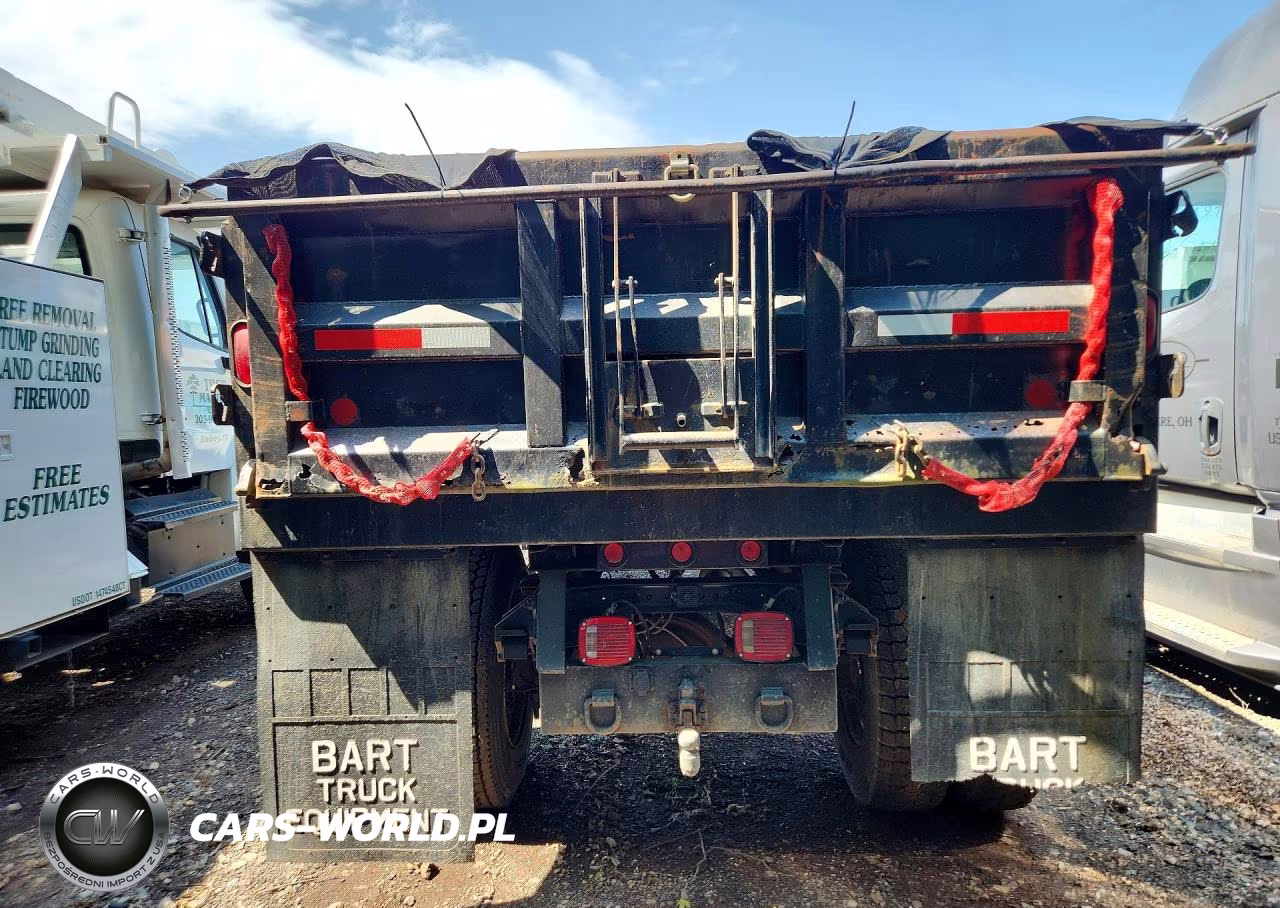 2000 Ford F650 Super Duty VIN:3FDNF6563YMA30912 - 6