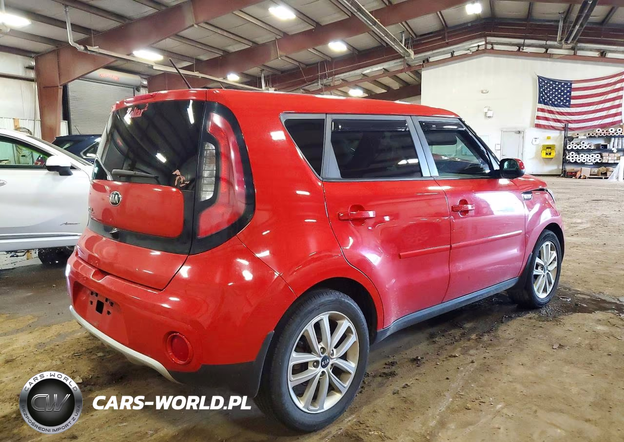 2017 Kia Soul + VIN:KNDJP3A55H7449284 - 3
