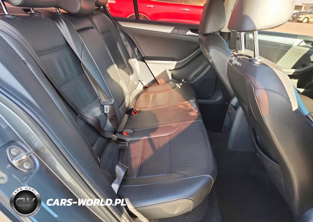 2017 Volkswagen Jetta Se VIN:3VWDB7AJ7HM371903 - 10