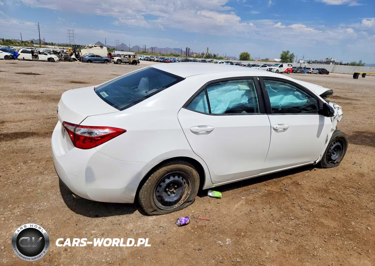 2016 Toyota Corolla L VIN:5YFBURHE0GP462043 - 3