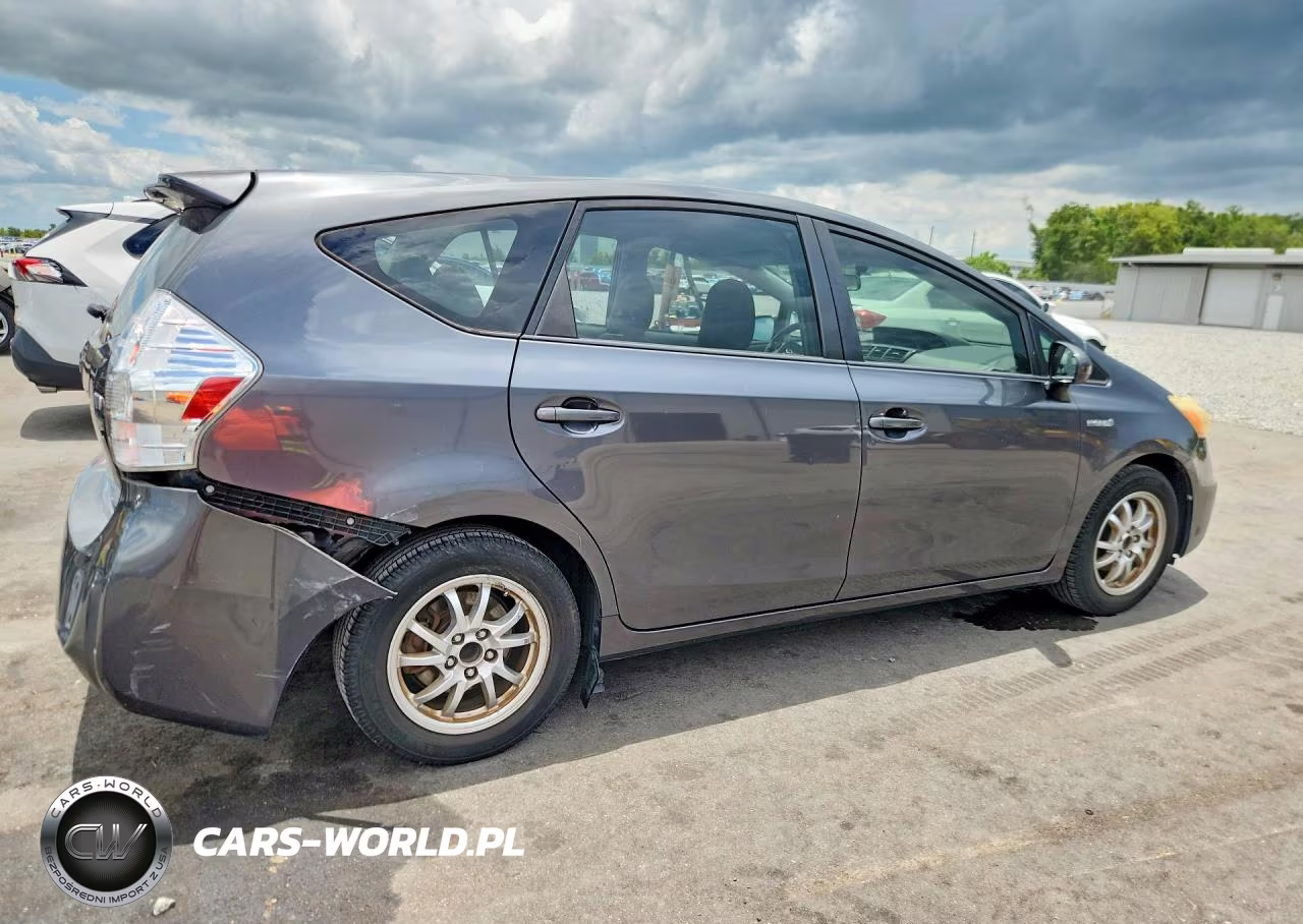 2012 Toyota Prius V Two VIN:JTDZN3EU6C3066108 - 3