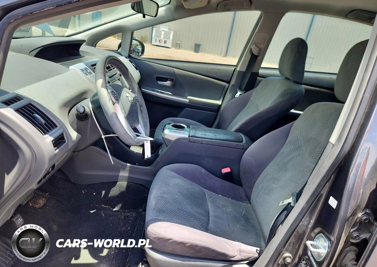 2012 Toyota Prius V Two VIN:JTDZN3EU6C3066108 - 7
