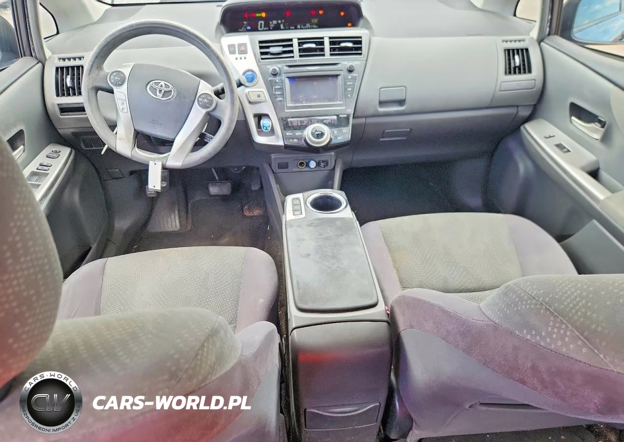 2012 Toyota Prius V Two VIN:JTDZN3EU6C3066108 - 8
