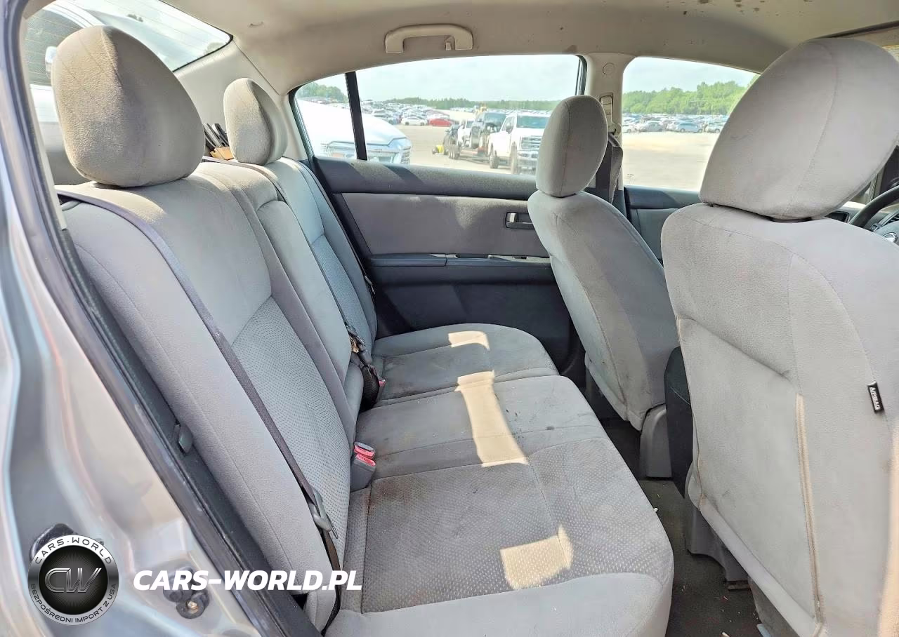 2011 Nissan Sentra 2.0 VIN:3N1AB6AP4BL722416 - 10