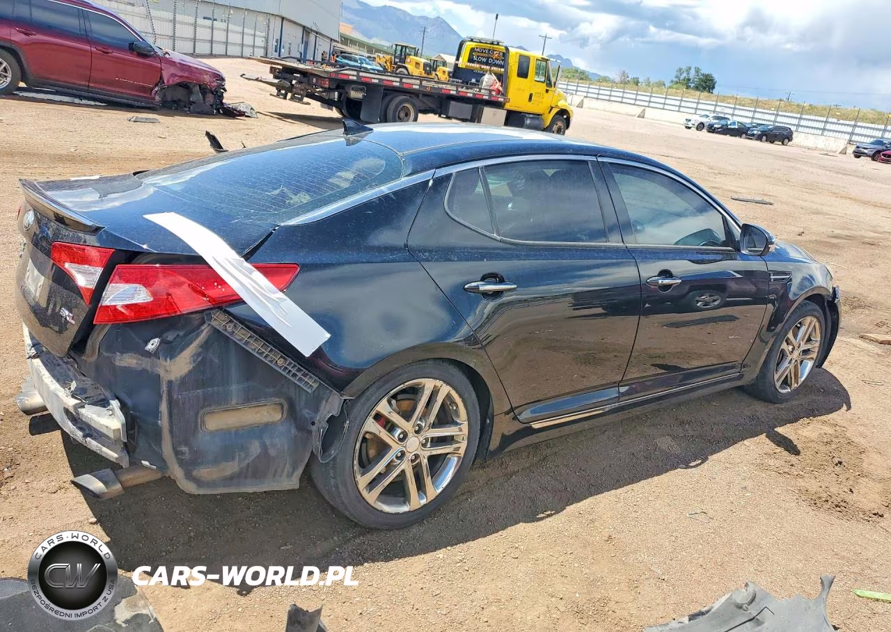2013 Kia Optima Sx VIN:5XXGR4A64DG151698 - 3