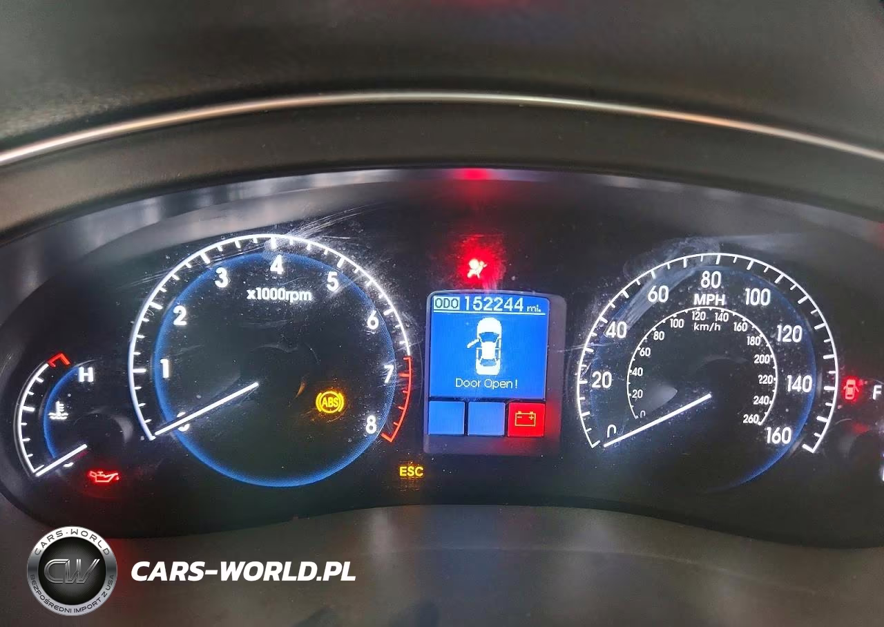 2012 Hyundai Genesis 3.8L VIN:KMHGC4DD1CU154199 - 9