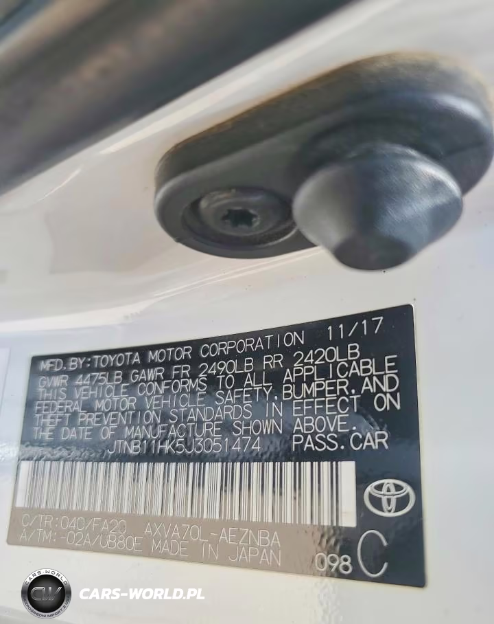 2018 Toyota Camry Le VIN:JTNB11HK5J3051474 - 12
