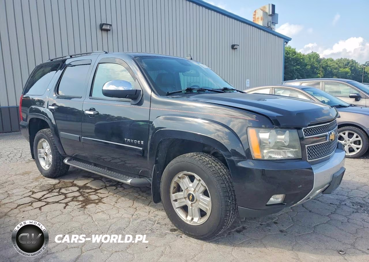 2008 Chevrolet Tahoe K1500 VIN:1GNFK13008R166152 - 4