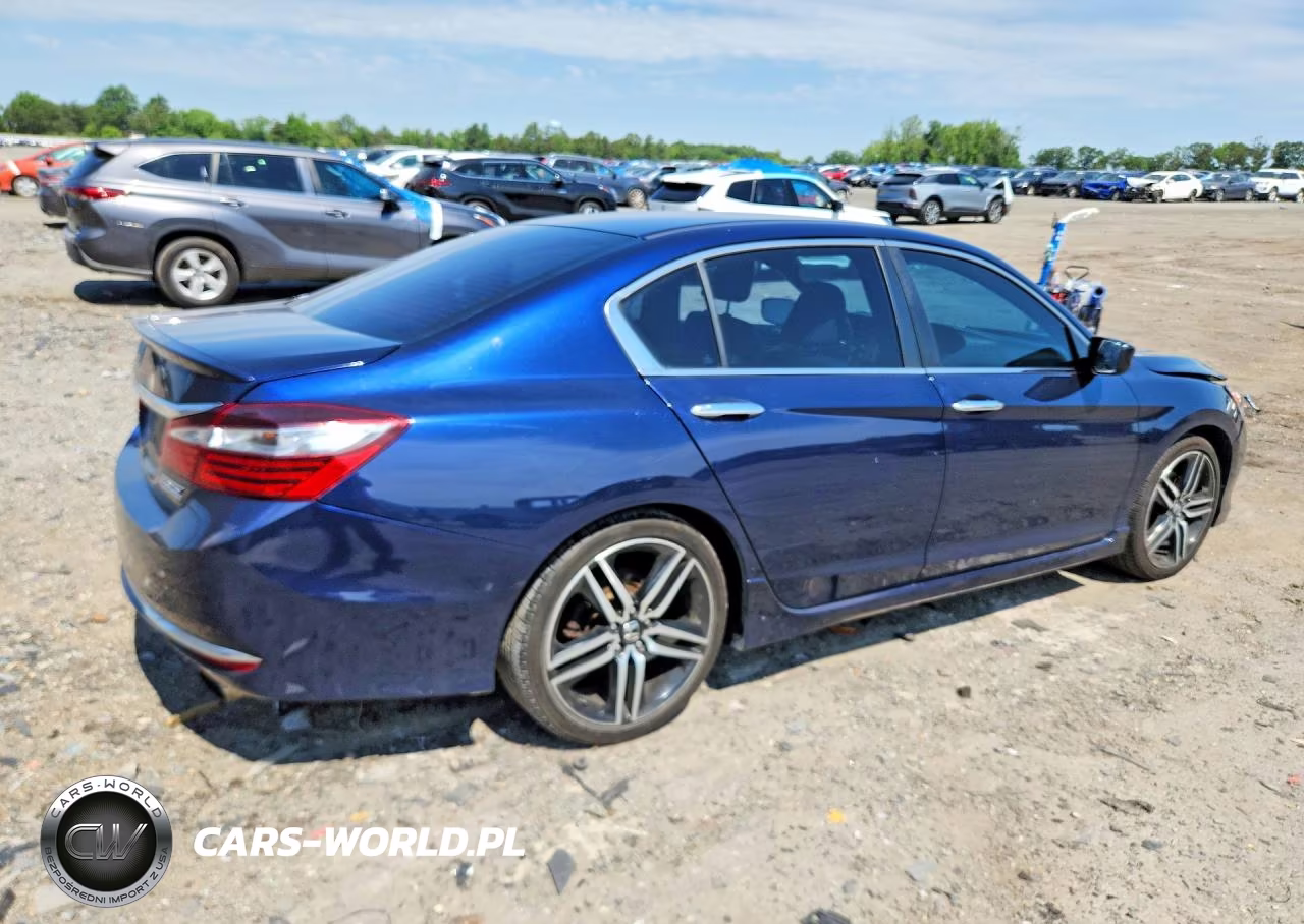 2017 Honda Accord Sport Special Edition VIN:1HGCR2F15HA220983 - 3