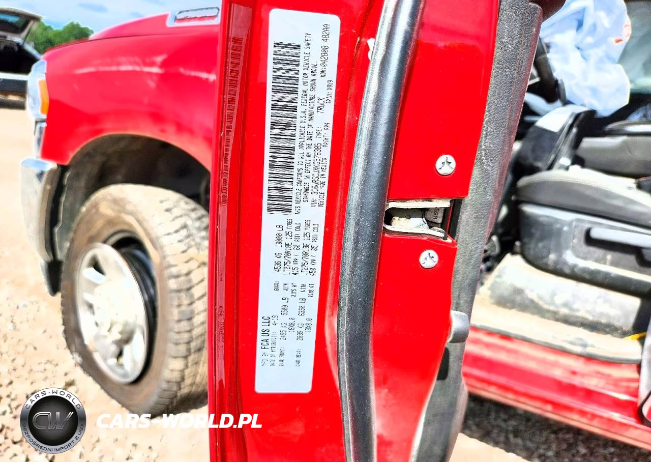 2019 Ram 2500 Tradesman VIN:3C6UR5CJXKG576385 - 13