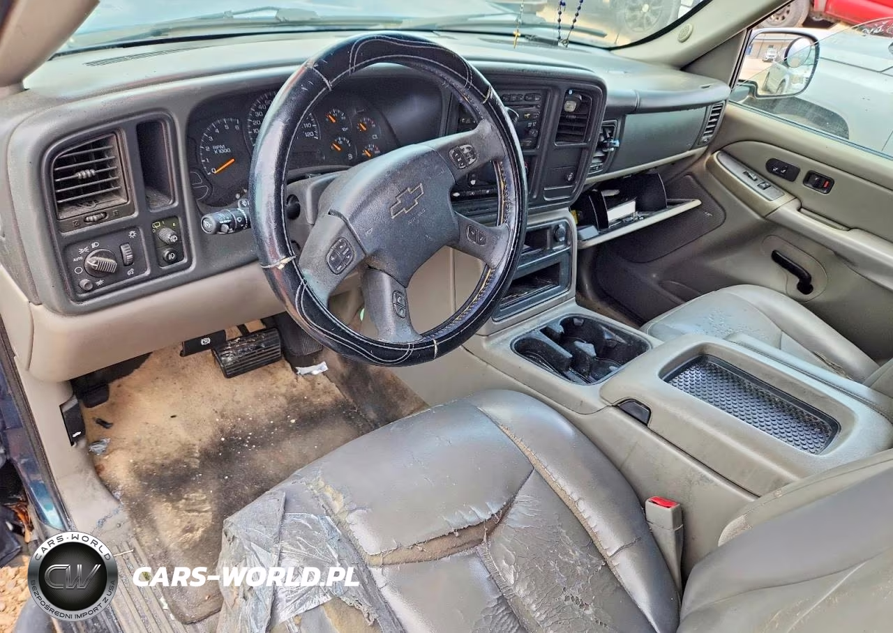2006 Chevrolet Suburban C1500 VIN:3GNEC16Z66G116646 - 8