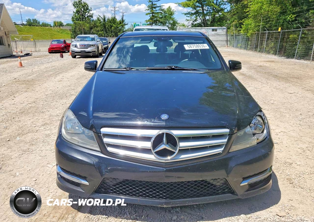 2013 Mercedes-Benz C 300 4Matic VIN:WDDGF8AB1DA759595 - 5